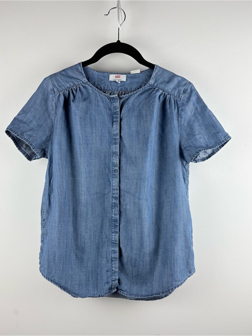 Levi's Chambray Blue Denim Short Sleeve Button Up Blouse Shirt XS Western Classy